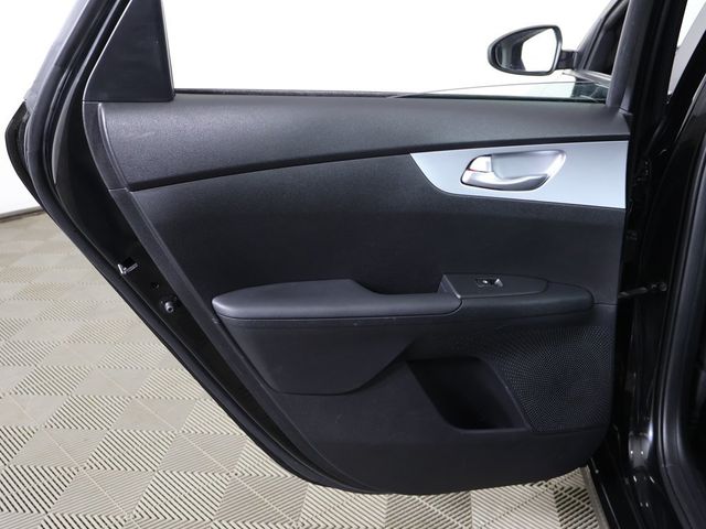 2024 Kia Forte LXS IVT - 22994180 - 21