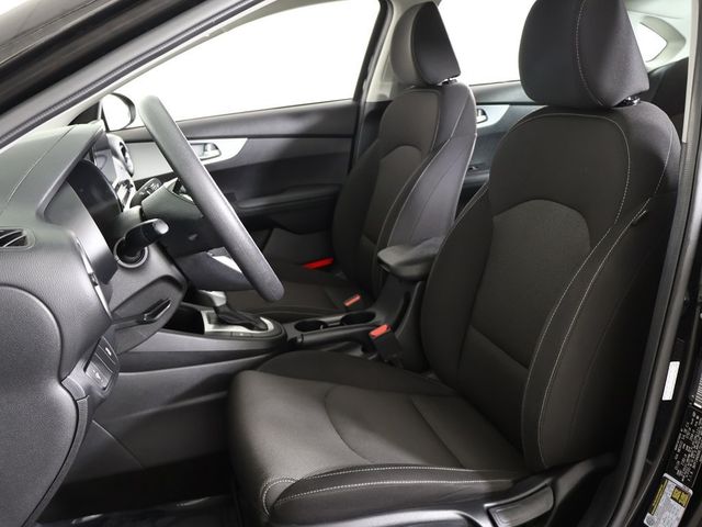 2024 Kia Forte LXS IVT - 22994180 - 25