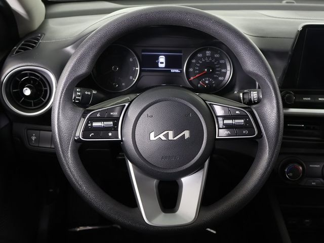 2024 Kia Forte LXS IVT - 22994180 - 33