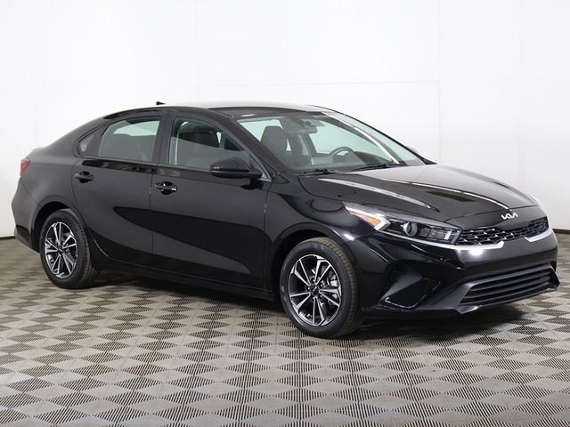 2024 Kia Forte LXS IVT - 22994180 - 44