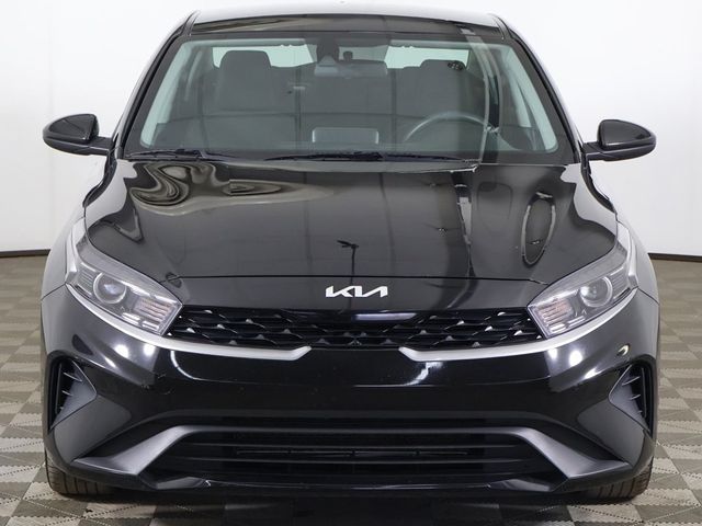 2024 Kia Forte LXS IVT - 22994180 - 8