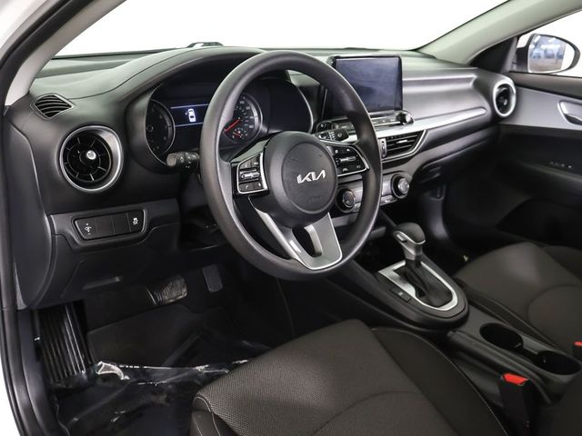 2024 Kia Forte LXS IVT - 22995551 - 23