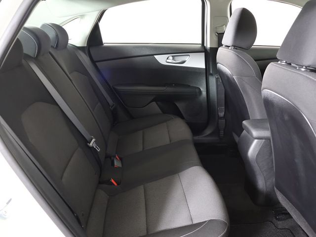 2024 Kia Forte LXS IVT - 22995551 - 30