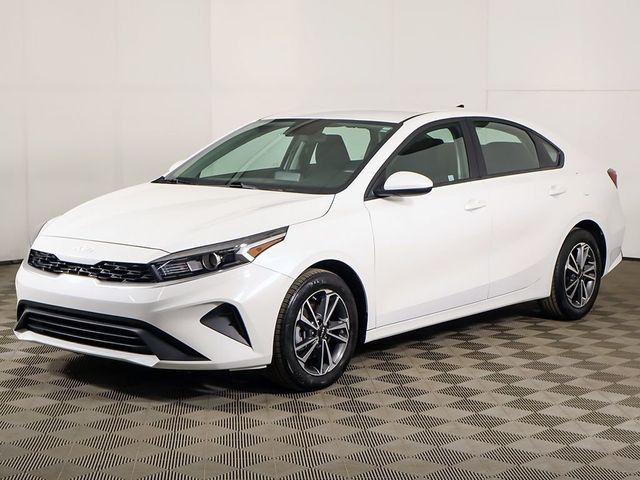 2024 Kia Forte LXS IVT - 22995551 - 5