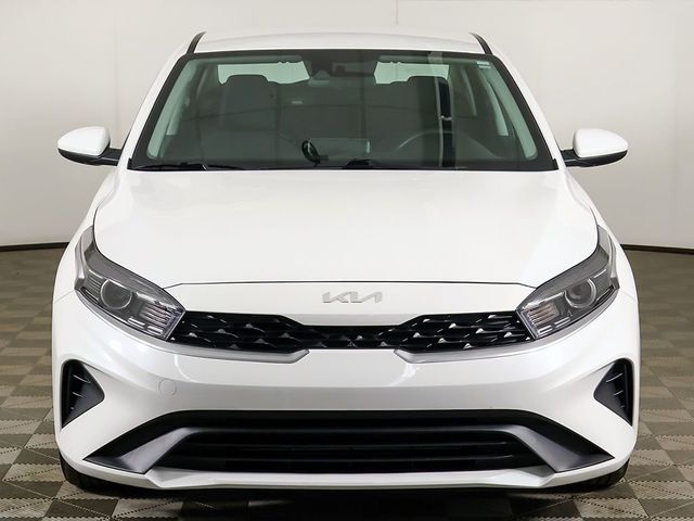 2024 Kia Forte LXS IVT - 22995551 - 8