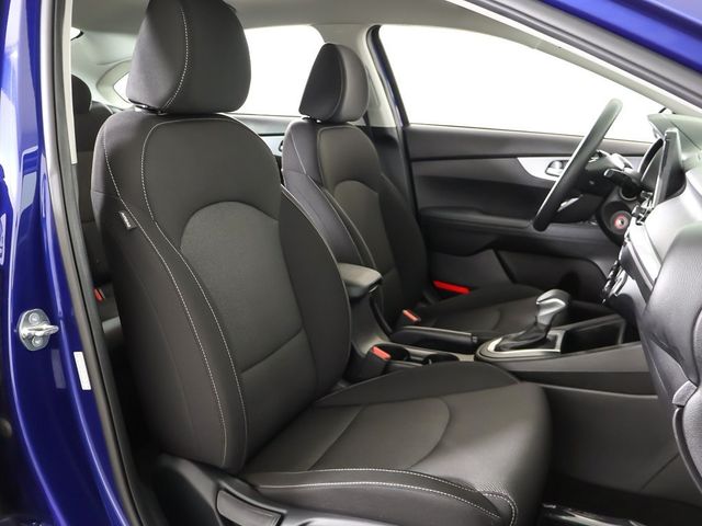 2024 Kia Forte LXS IVT - 22998789 - 27