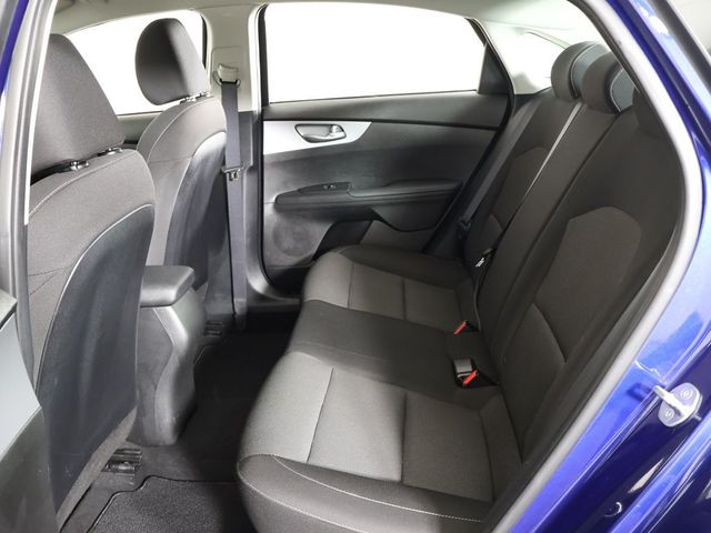 2024 Kia Forte LXS IVT - 22998789 - 30