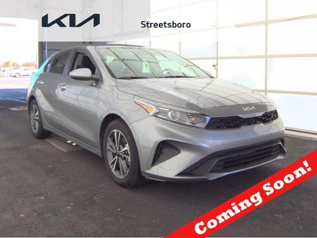 2024 Kia Forte LXS IVT - 23003436 - 0