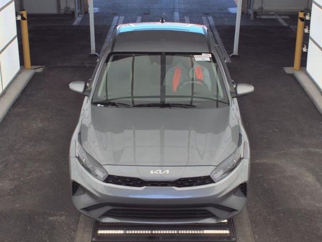 2024 Kia Forte LXS IVT - 23003436 - 2