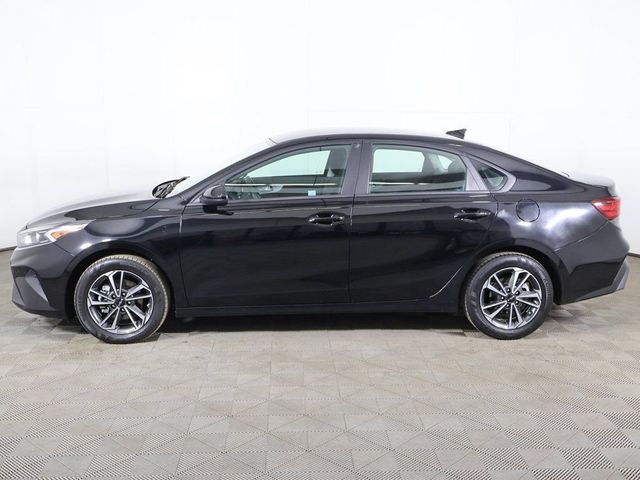 2024 Kia Forte LXS IVT - 23005904 - 14