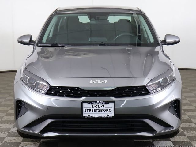2024 Kia Forte LXS IVT - 23024011 - 9