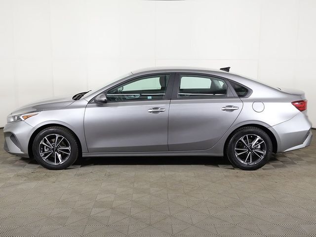 2024 Kia Forte LXS IVT - 23024011 - 15