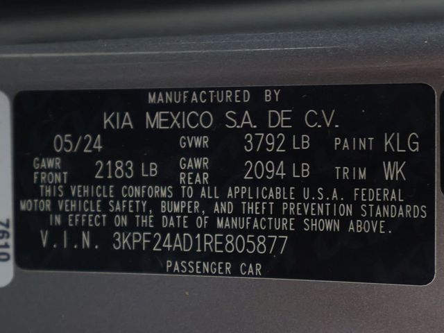 2024 Kia Forte LXS IVT - 23024011 - 46