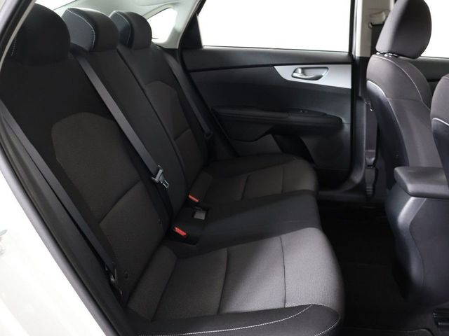 2024 Kia Forte LXS IVT - 23028665 - 31