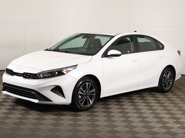2024 Kia Forte LXS IVT - 23028665 - 6