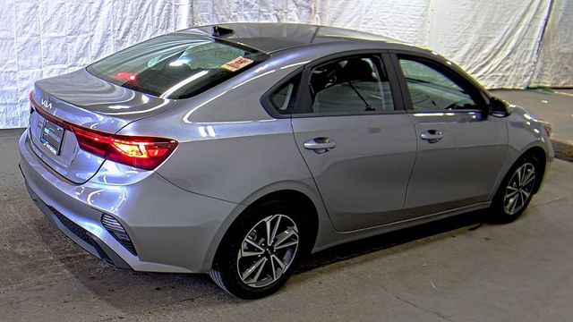 2024 Kia Forte LXS IVT - 23038966 - 3