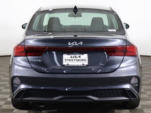 2024 Kia Forte LXS IVT - 23080653 - 9