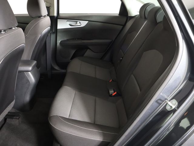 2024 Kia Forte LXS IVT - 23080653 - 29