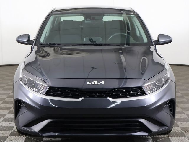 2024 Kia Forte LXS IVT - 23080653 - 8
