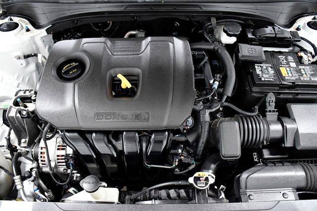 2024 Kia Forte LXS IVT - 23018203 - 18