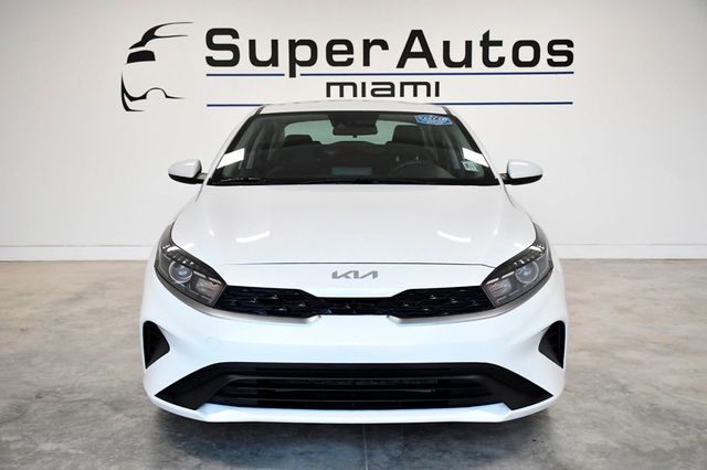 2024 Kia Forte LXS IVT - 23018203 - 1