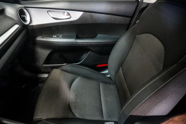 2024 Kia Forte LXS IVT - 23045577 - 23