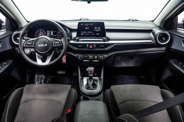 2024 Kia Forte LXS IVT - 23073277 - 4