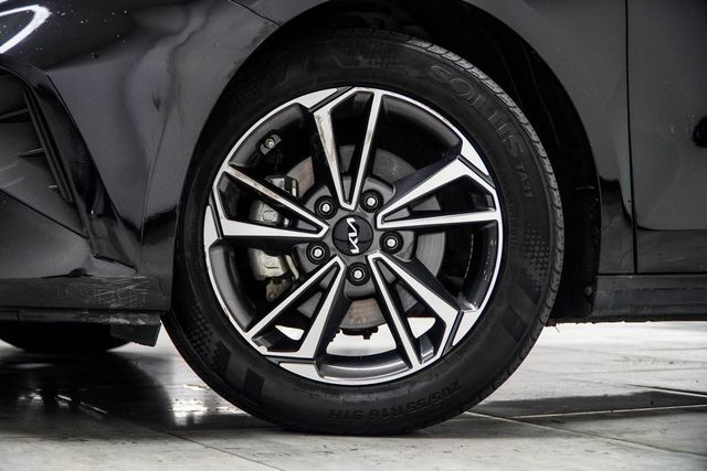 2024 Kia Forte LXS IVT - 23073277 - 5