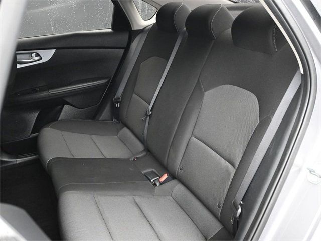 2024 Kia Forte LXS IVT - 22962203 - 8