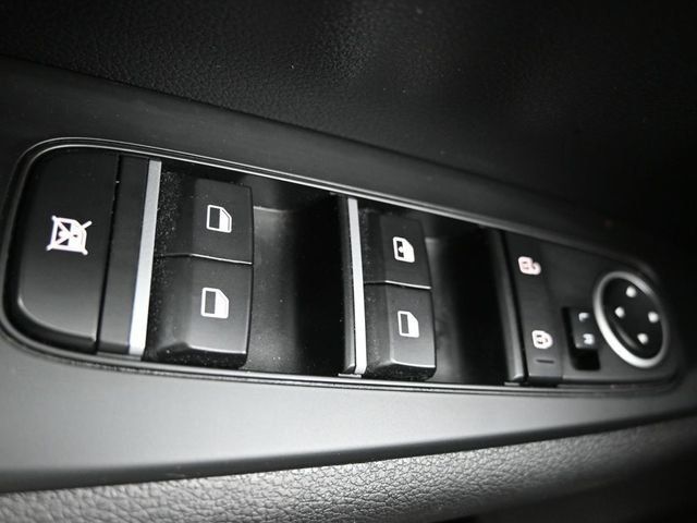 2024 Kia Forte LXS IVT - 23010481 - 21