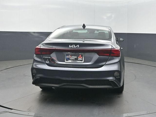 2024 Kia Forte LXS IVT - 23010481 - 28