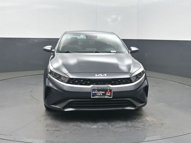2024 Kia Forte LXS IVT - 23010481 - 32