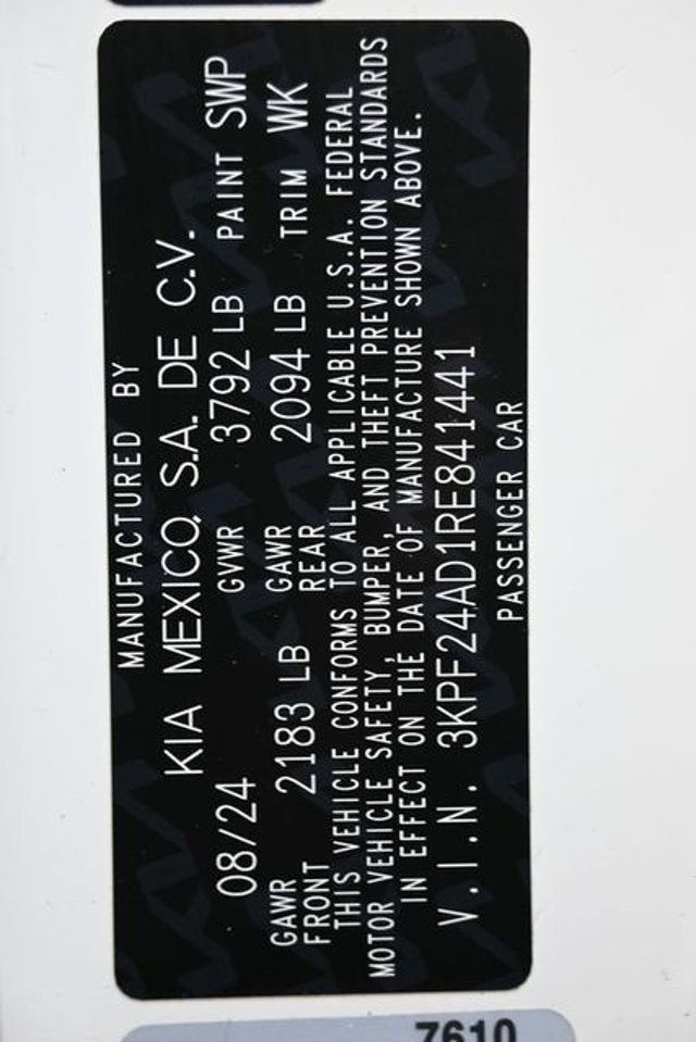 2024 Kia Forte LXS IVT - 23010867 - 8