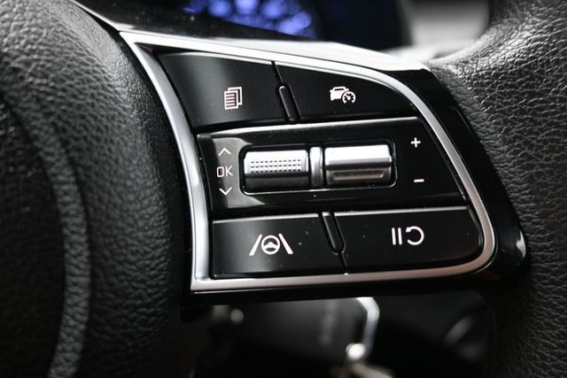 2024 Kia Forte LXS IVT - 23017073 - 22