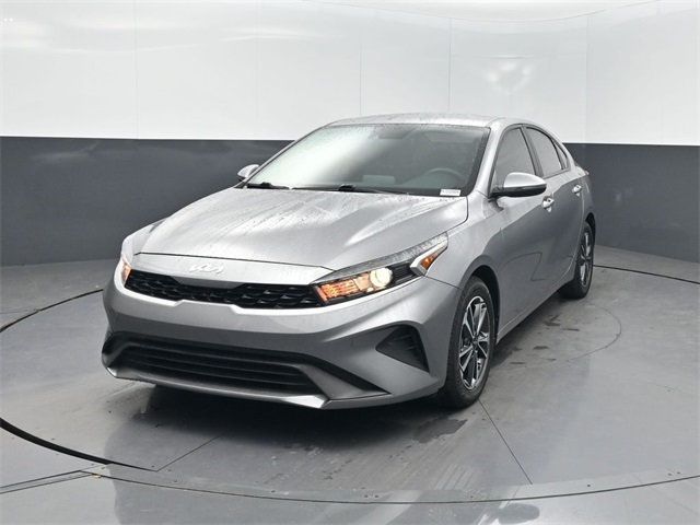 2024 Kia Forte LXS IVT - 22956448 - 0