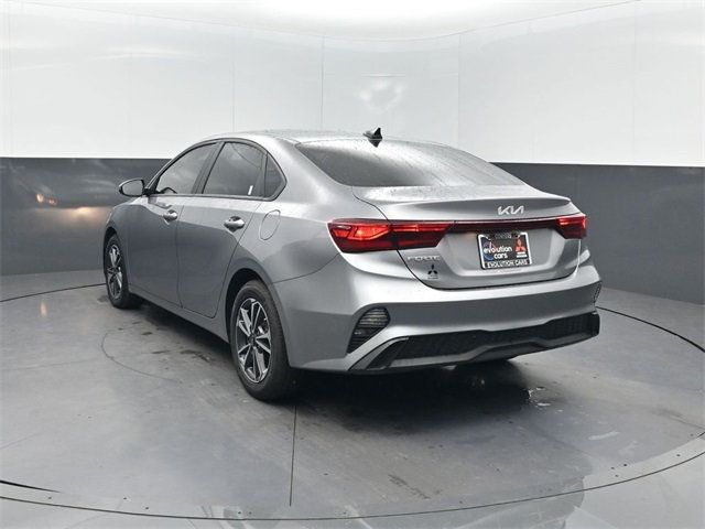 2024 Kia Forte LXS IVT - 22964252 - 2