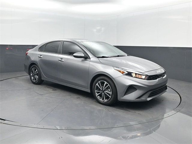 2024 Kia Forte LXS IVT - 22964252 - 32