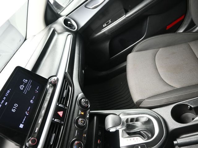 2024 Kia Forte LXS IVT - 22982213 - 20