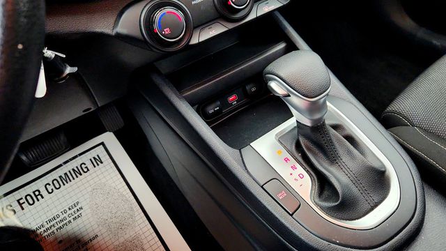 2024 Kia Forte LXS IVT - 22968478 - 13