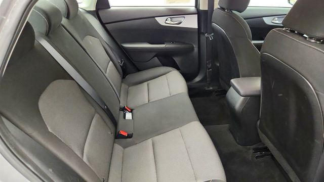 2024 Kia Forte LXS IVT - 22968478 - 19