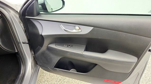 2024 Kia Forte LXS IVT - 22968478 - 21