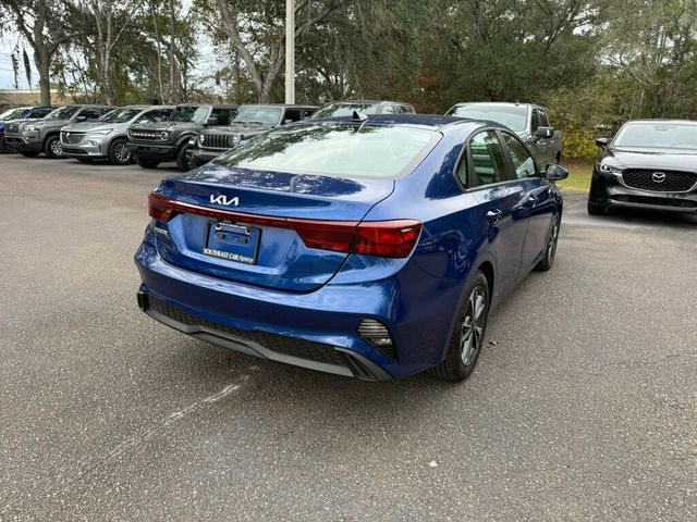 2024 Kia Forte LXS IVT - 22951809 - 8