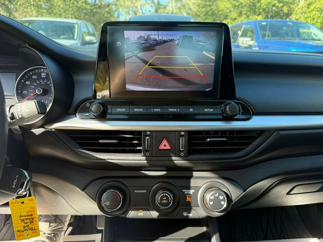 2024 Kia Forte LXS IVT - 22963044 - 5