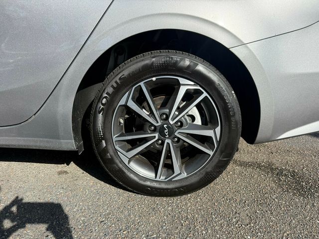 2024 Kia Forte LXS IVT - 22963044 - 7