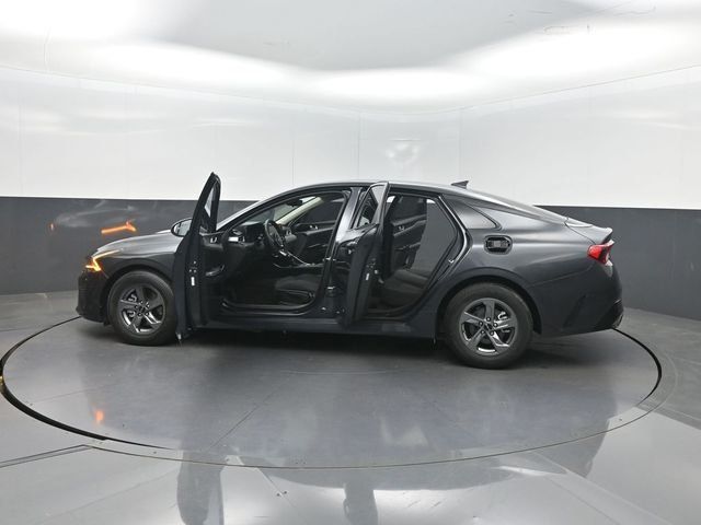 2024 Kia K5 LXS Automatic FWD - 23021047 - 37