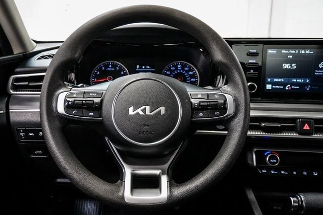 2024 Kia K5 LXS Automatic FWD - 22975492 - 12