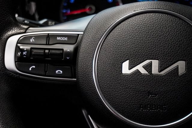 2024 Kia K5 LXS Automatic FWD - 22975492 - 14