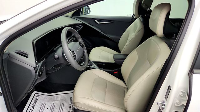 2024 Kia Niro EX FWD - 23039479 - 18