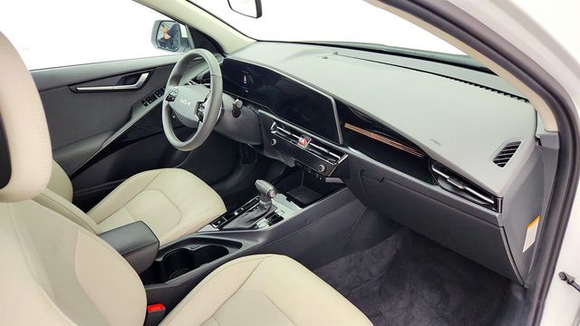 2024 Kia Niro EX FWD - 23039479 - 23