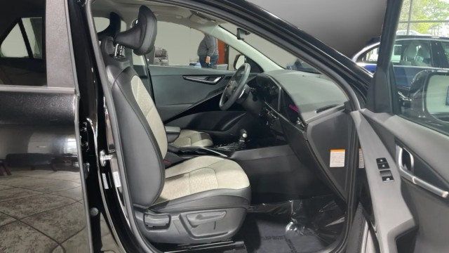 2024 Kia Niro SX FWD - 22990019 - 2